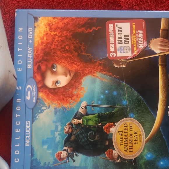 Disney pixar collectors eddition brave - Picture 2 of 5